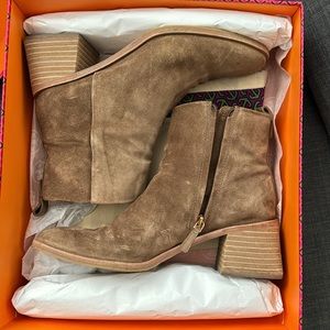Tory Burch Block Heel Bootie - Size 10